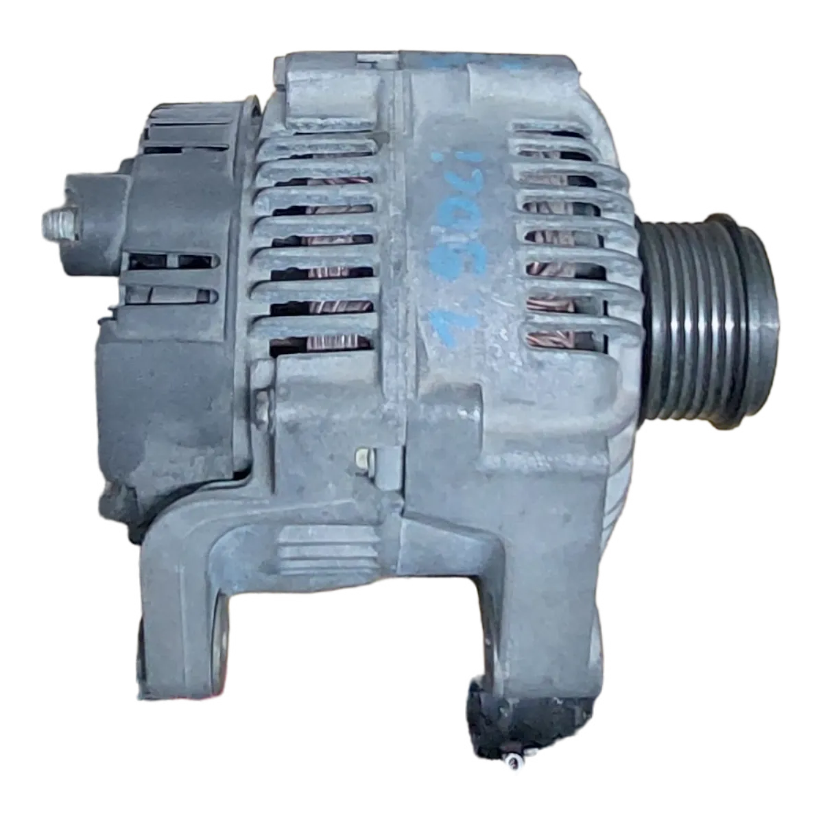 Renault Scenic 1.9 DCI  96-03  alternator    8200107686