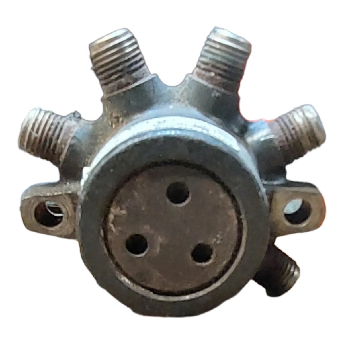 Renault Clio III 1.5 DCI  05-12   rampa goriva  8200057345   8200057232