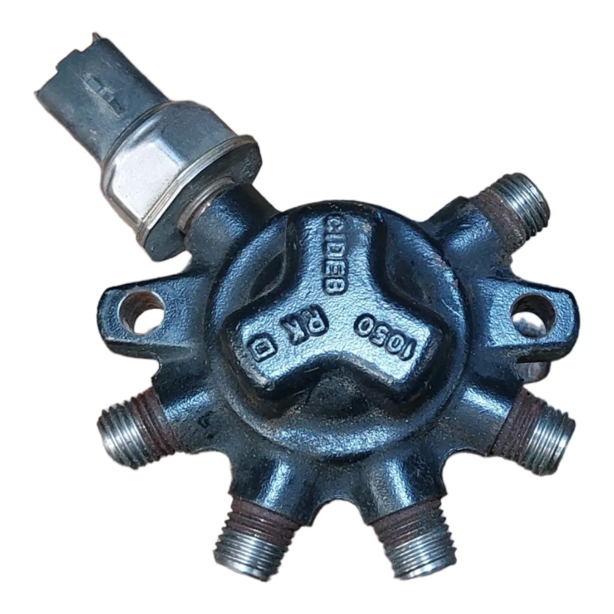 Renault Megane II  1.5 DCI  02-08   rampa goriva  8200584034  8200334367  R9144Z070B