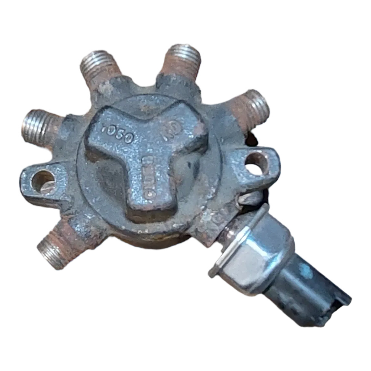 Renault Clio II 1.5 DCI  01-12   rampa goriva   R9144Z010   8200057345  8200057232