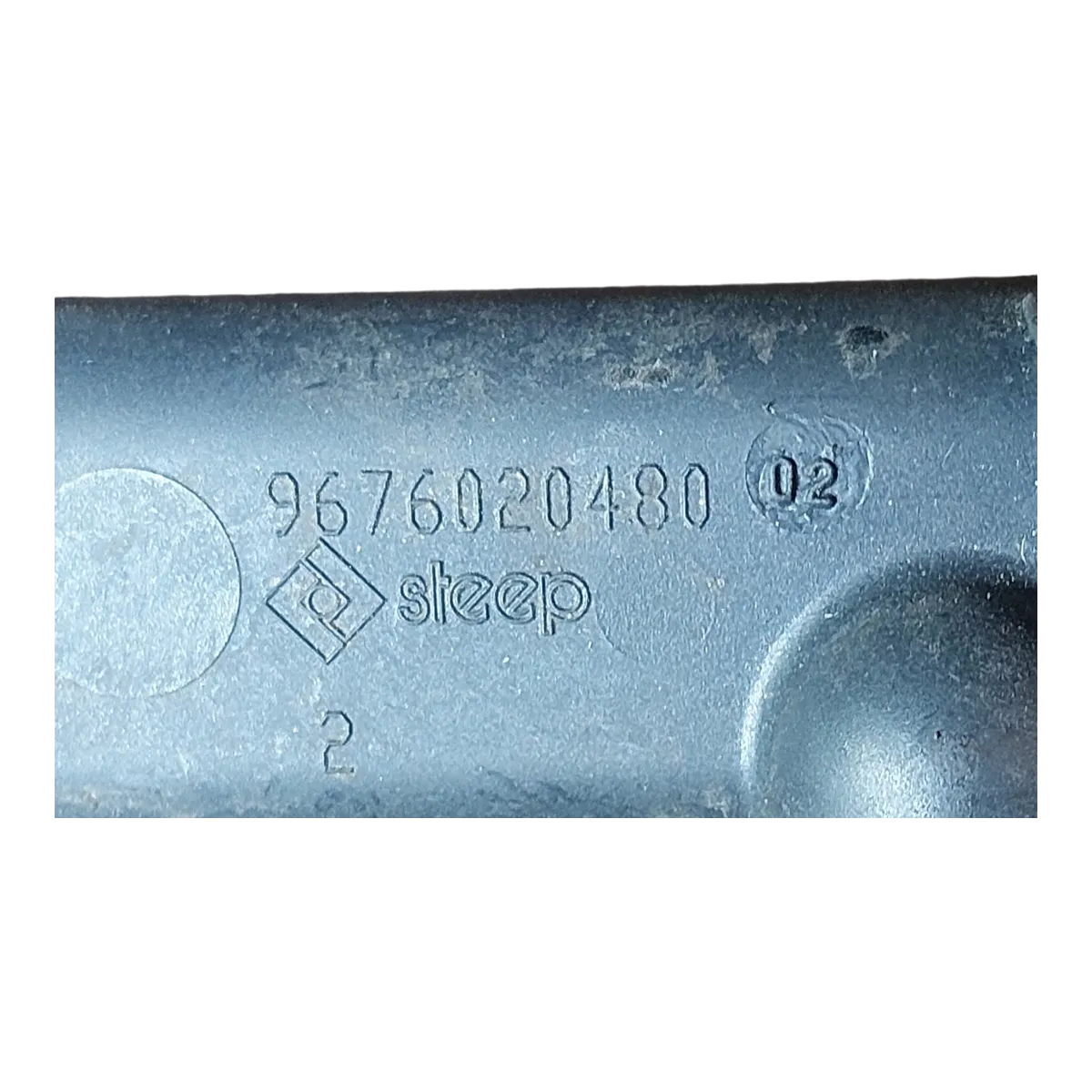 Citroen  C3  A51    1.2 VTI 09-16  rampa goriva   9676020480