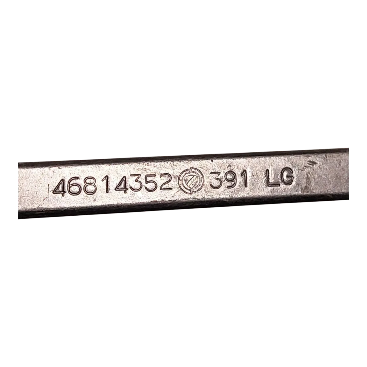Alfa  Romeo 156  96-07   ruka brisača lijeva  46814352