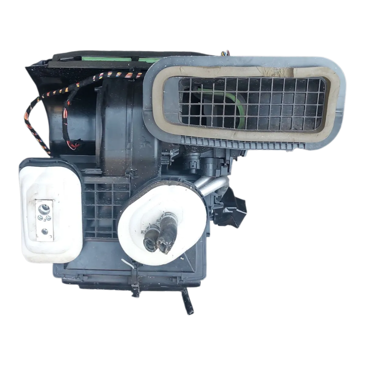 Renault Kadjar   15-22   ventilacijska kutija  278407503R  278401366R  272707975R