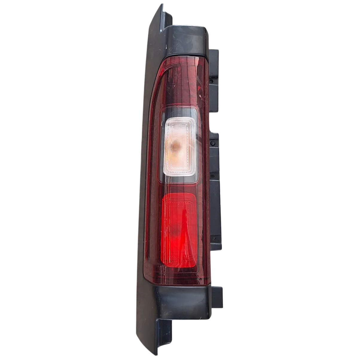 Renault  Trafic III  14-   lampa zadnja lijeva    265A63253R  265A66978R