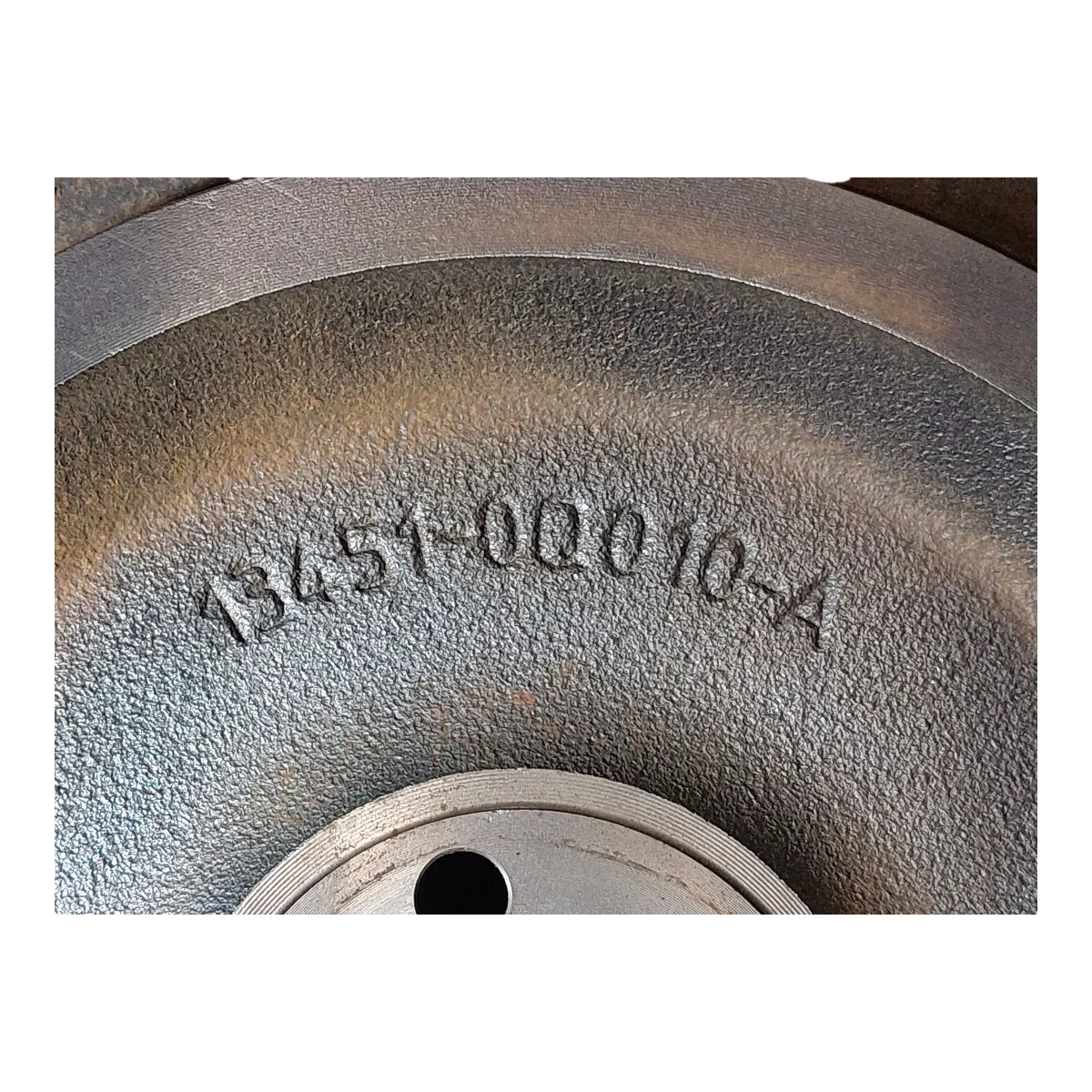 Peugeot 107  1.0i  05-14   zamašnjak jednomaseni  13451-00010-A  1629086280   62.000km