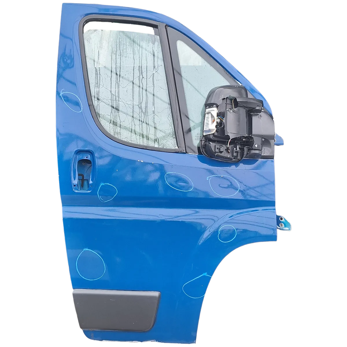 Peugeot Boxer III  06- 14    vrata prednja desna   OŠTEĆENA!