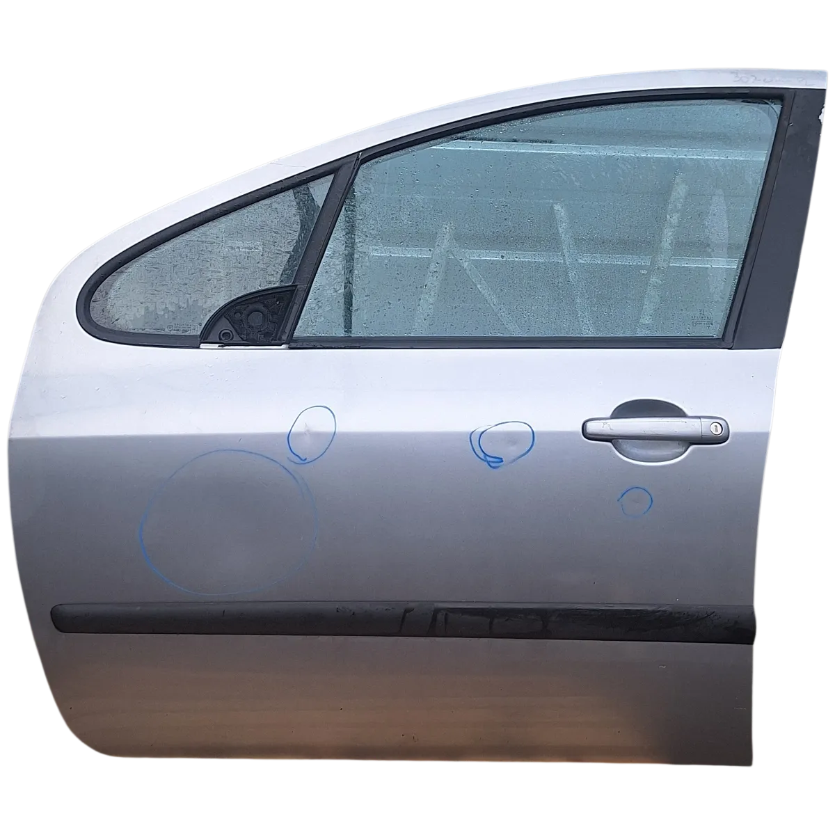 Peugeot 307 karavan  04-09    vrata prednja lijeva    OŠTEĆENA!