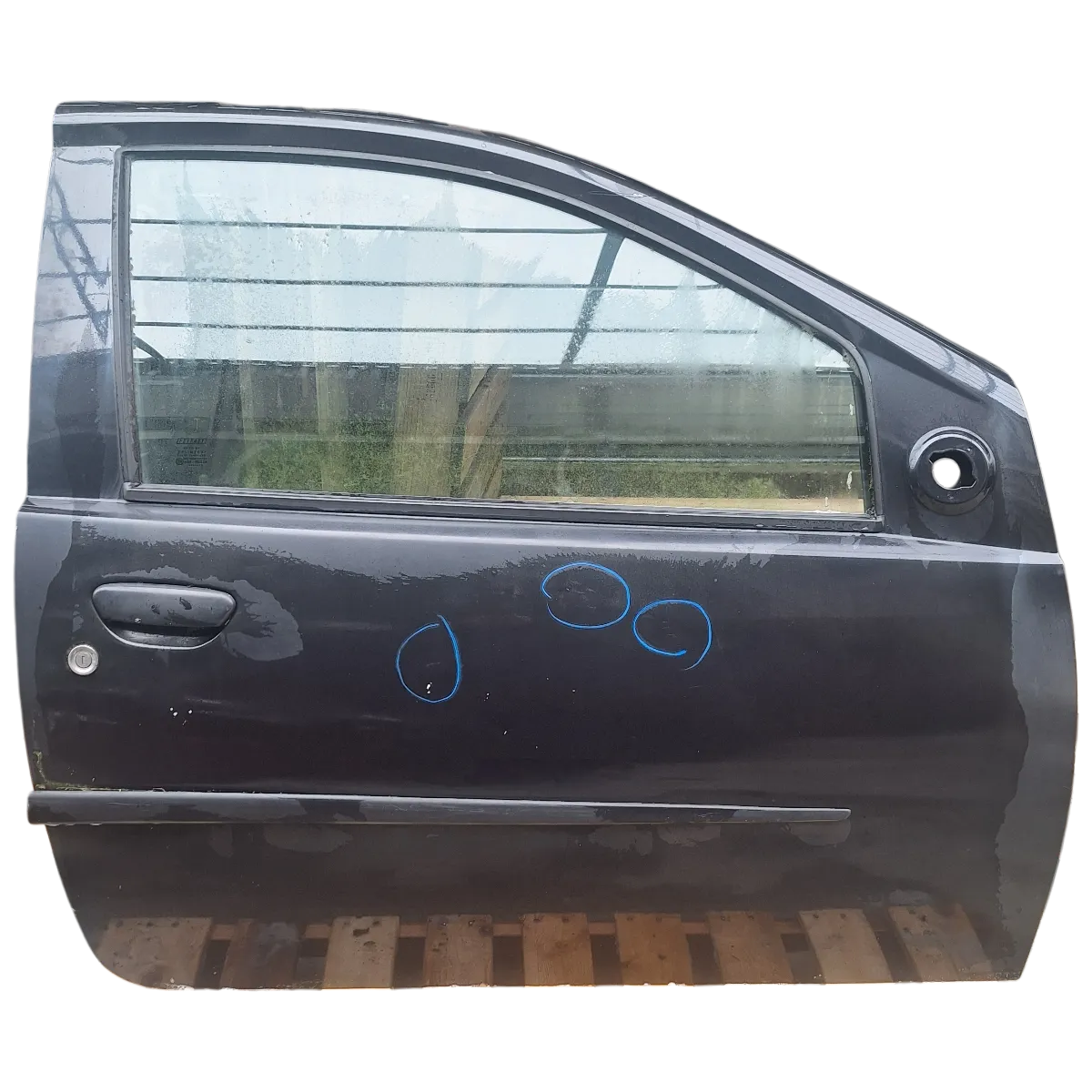 Fiat Punto II  99-11 3V  vrata prednja desna    OŠTEĆENA!