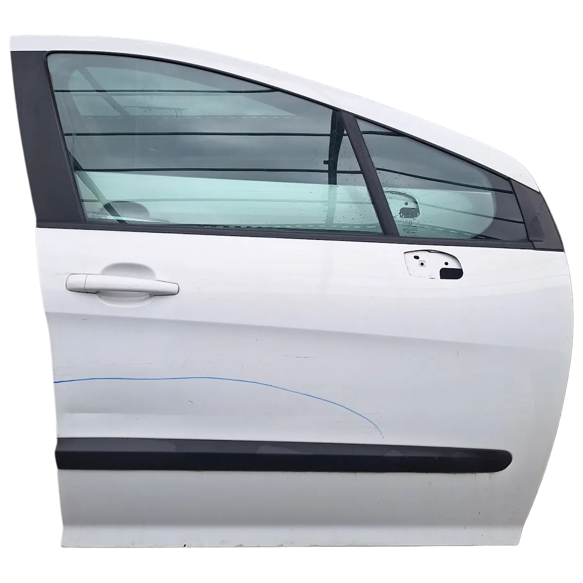 Peugeot 508  karavan  09-16   vrata prednja desna    OŠTEĆENA!