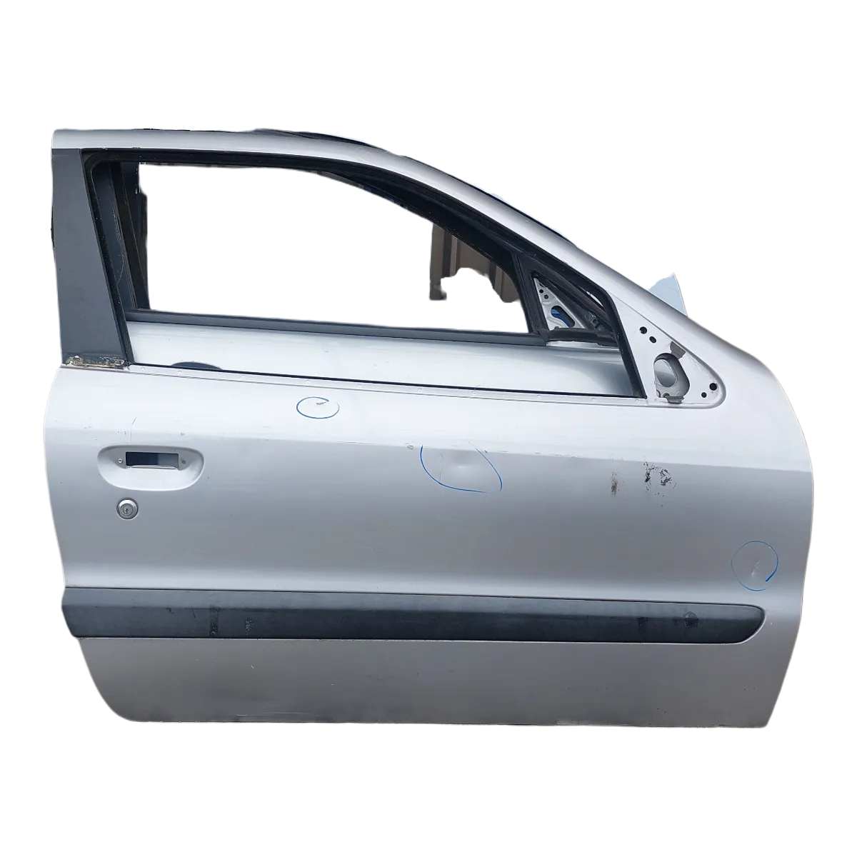 Citroen Xsara  3V  97-06  vrata prednja desna         OSTEĆENA