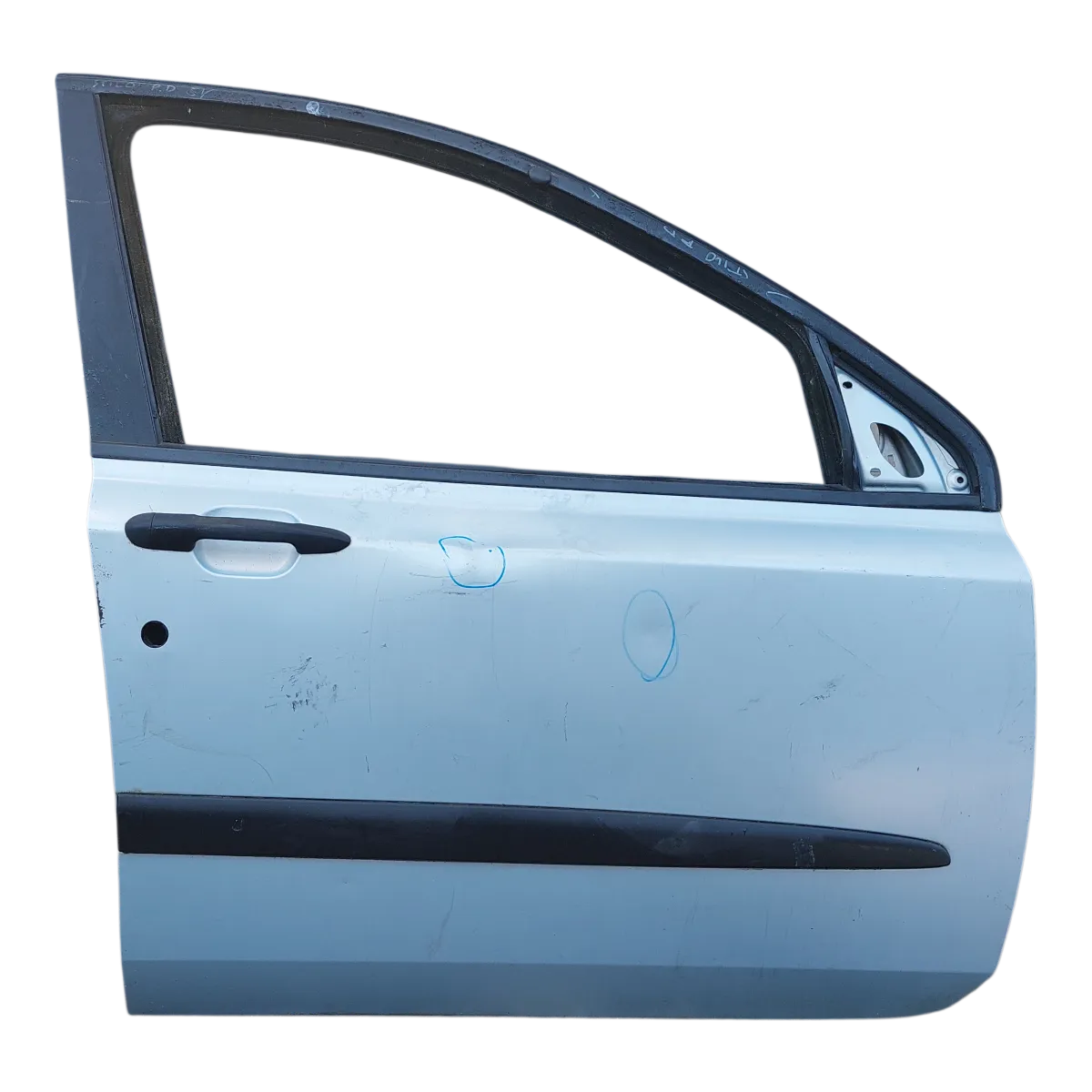 Fiat Stilo 01-10 vrata prednja desna OŠTEĆENA!
