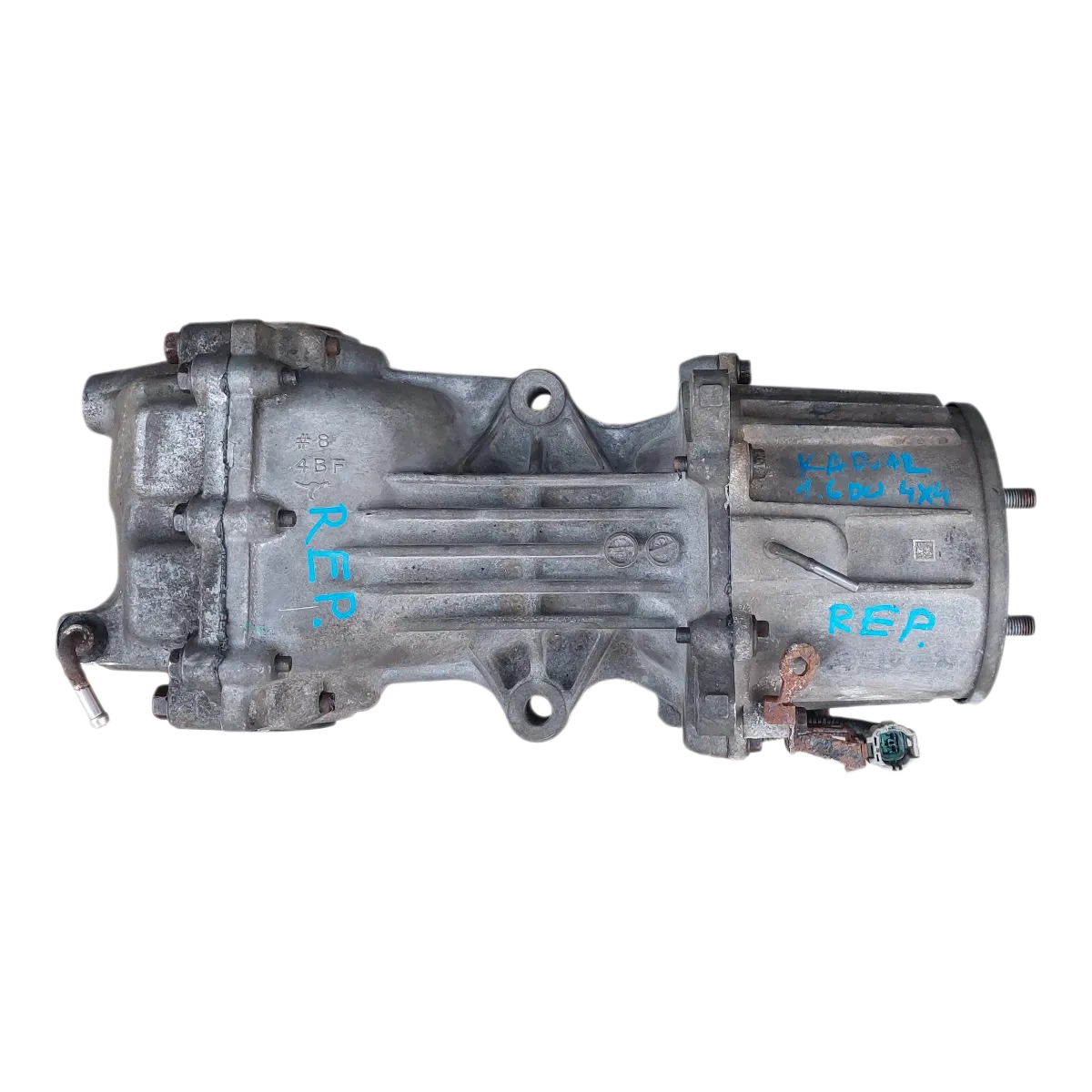 Renault  Kadjar 1.6 DCI   4x4  15-    diferencijal zadnji   383004BF0A  N0802B      REPARIRANI