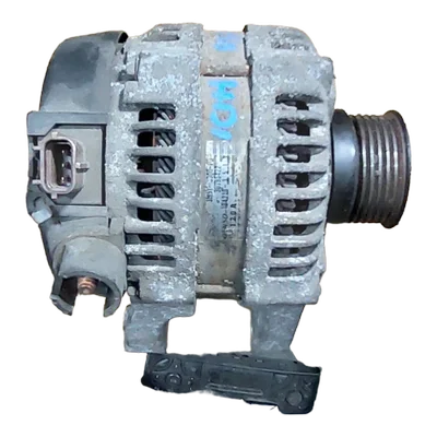 Ford C-Max DM2 1.6 TDCI 07-10   alternator   30795422    3M5T-10300-PD