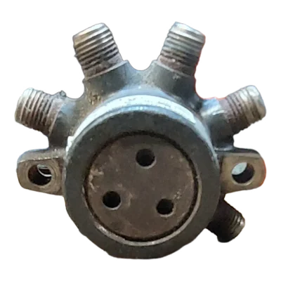 Renault Clio III 1.5 DCI  05-12   rampa goriva  8200057345   8200057232