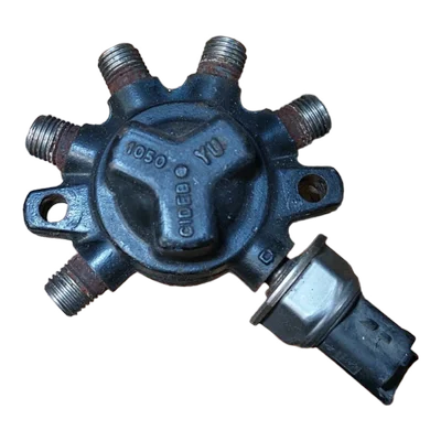 Renault Clio II 1.5 DCI  01-12   rampa goriva   R9144Z010   8200057345  8200057232