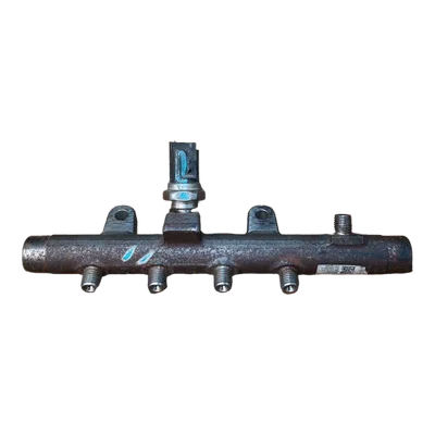 Renault Megane III 1.5 DCI 08-16  rampa goriva  8200704217   8200704212