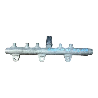 Lancia Lybra  1.9 JTD 99-05   rampa goriva  0445214016