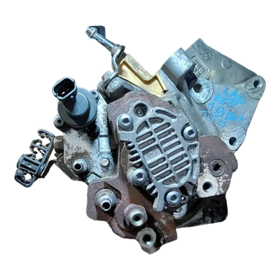 Renault Laguna II 1.9 DCI 130 KS  05-07  visokotlačna pumpa  goriva  0445010087  8200659766