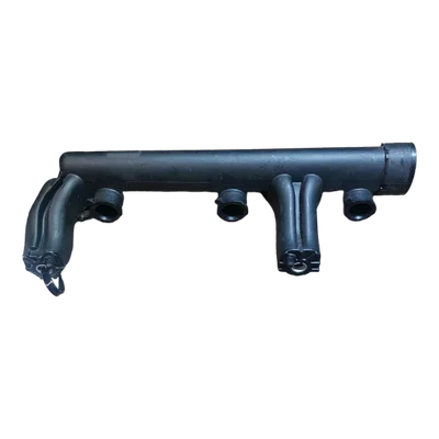 Peugeot 208 1.2 VTI  12-19  rampa  goriva  9816955780