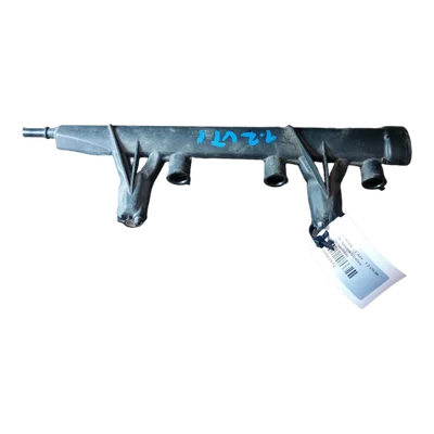 Citroen  C3  A51    1.2 VTI 09-16  rampa goriva   9676020480