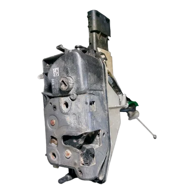 Peugeot 3008 T84  07-16   brava  vrata prednja desna  PD  6-pinova  PSA006230   A04957