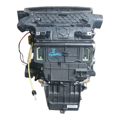 Renault Twingo II    07-14    ventilacijska kutija   F0210UR