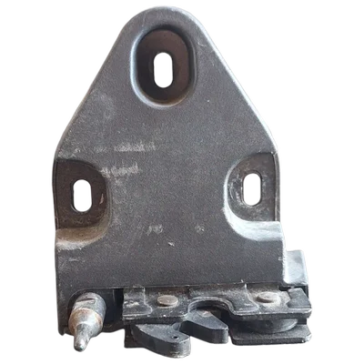 Renault  Trafic  III   14-     brava gepeka desna donja    8200006252