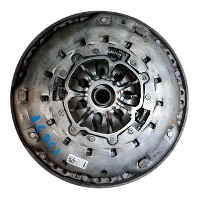 Renault Kadjar 1.6 DCI 15-22 zamašnjak dvomaseni/ korpa ,lamela 302059399R 123100424R 123005998R