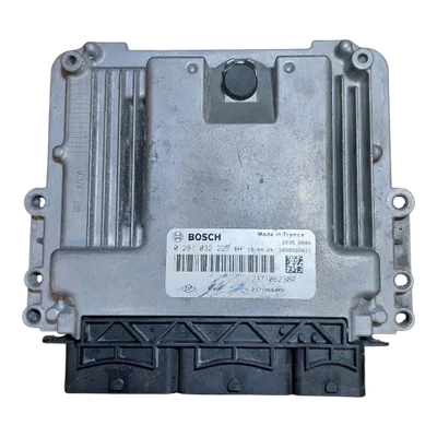 Renault Espace V 1.6 DCI BITURBO 15- računalo-centrala motora 0281032225 237106230R 237106607R