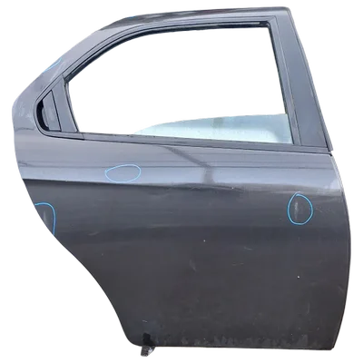 Alfa  Romeo 156  96-07   vrata zadnja desna   OŠTEĆENA!