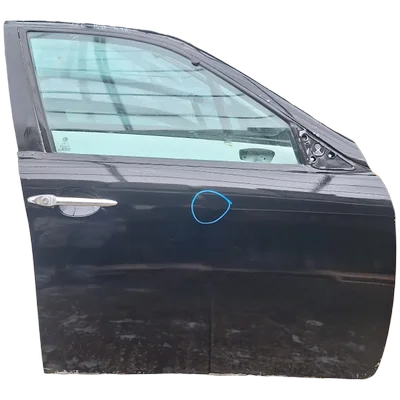 Alfa  Romeo 156  96-07   vrata prednja desna   OŠTEĆENA!