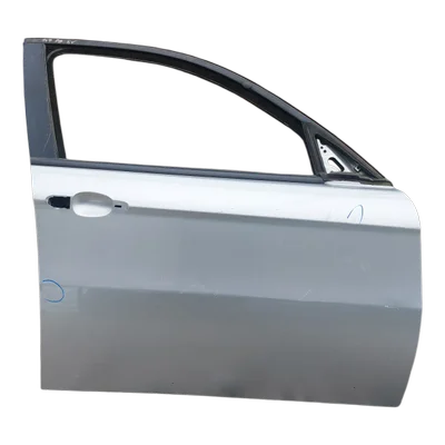 Alfa Romeo 147  5V   01-10 vrata prednja desna