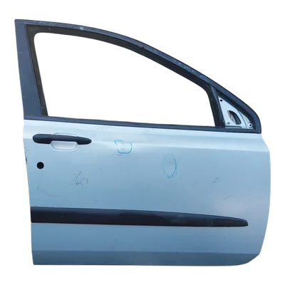 Fiat Stilo 01-10 vrata prednja desna OŠTEĆENA!