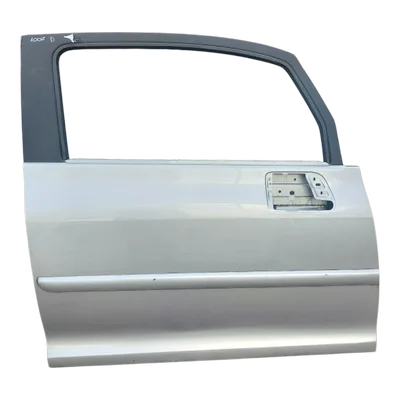 Peugeot 1007 04-09 vrata prednja desna